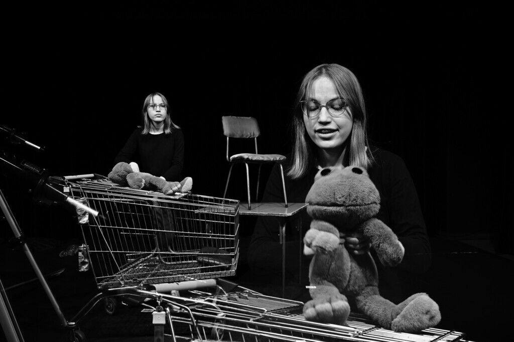 Teatr-OKNA-Bajki-dla-1024x682
